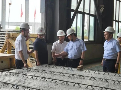 中國建材集團黨委常委、副總經理、北新集團董事長王于猛到華構科技調研指導工作